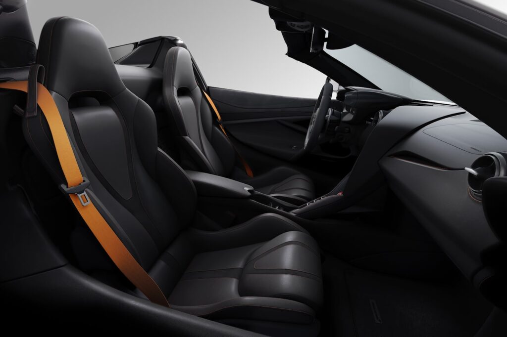 2024 McLaren 750S orange color interior