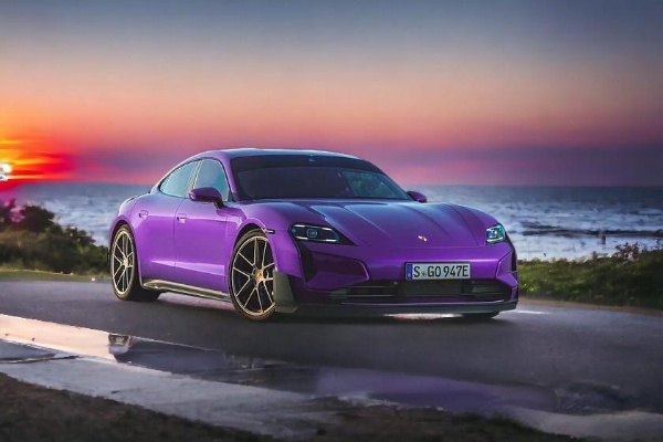 The 2025 Porsche Taycan Turbo GT