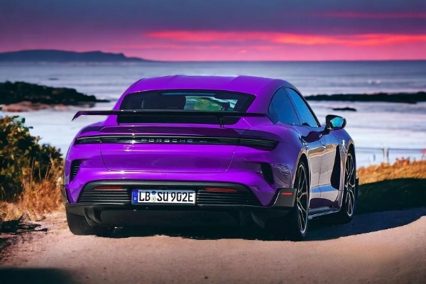 The 2025 Porsche Taycan Turbo GT