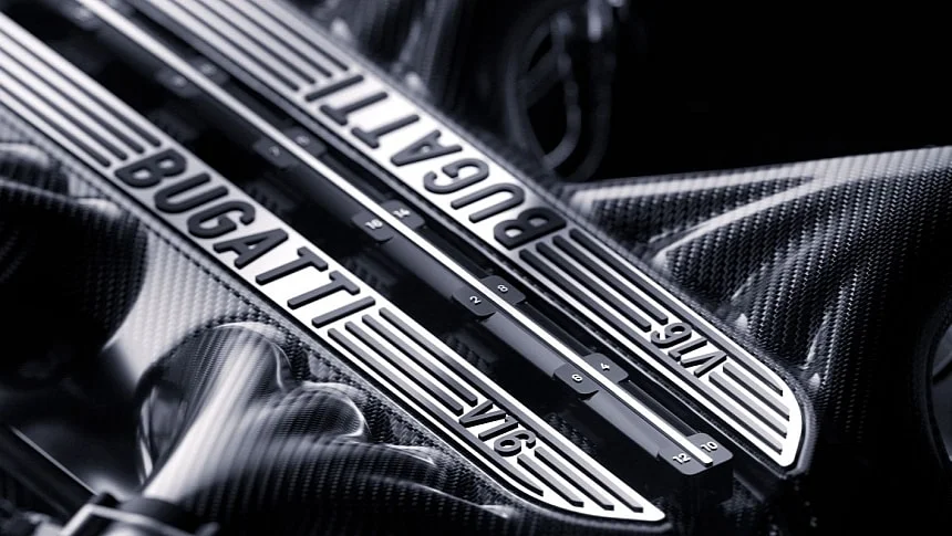 Confirmed: Bugatti's Chiron Successor Will Boast a Hybrid V16 Engine